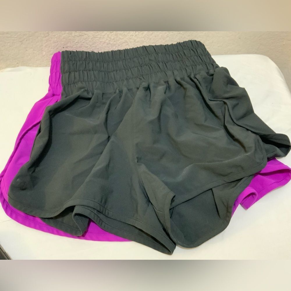 Jo & Jax shorts  premium dance workout shorts small adult 2-4  lot 2